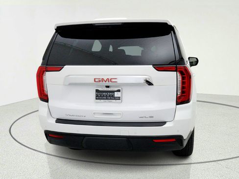 Used 2024 GMC Yukon SLE w/ Max Trailering Package AWD/4WD image 10