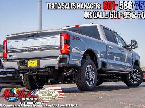 New 2026 Ford F250 Platinum w/ Platinum Plus Package AWD/4WD image 8