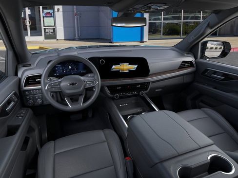 New 2026 Chevrolet Suburban Z71 w/ Z71 Off-Road Package image 16