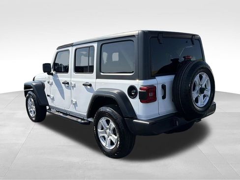 Used 2021 Jeep Wrangler Unlimited Sport AWD/4WD image 5