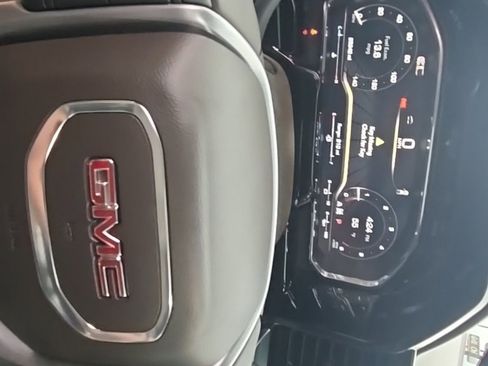 Certified 2024 GMC Sierra 1500 SLT w/ SLT Convenience Package image 18