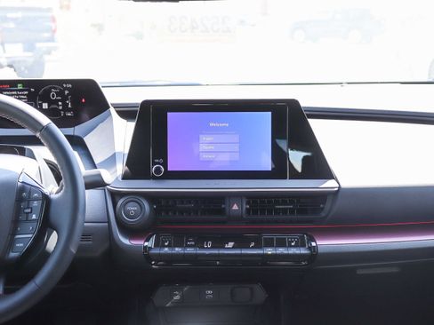 New 2026 Toyota Prius Plug-In Hybrid image 16