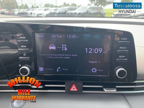 Used 2021 Hyundai Elantra SEL w/ Convenience Package FWD image 19