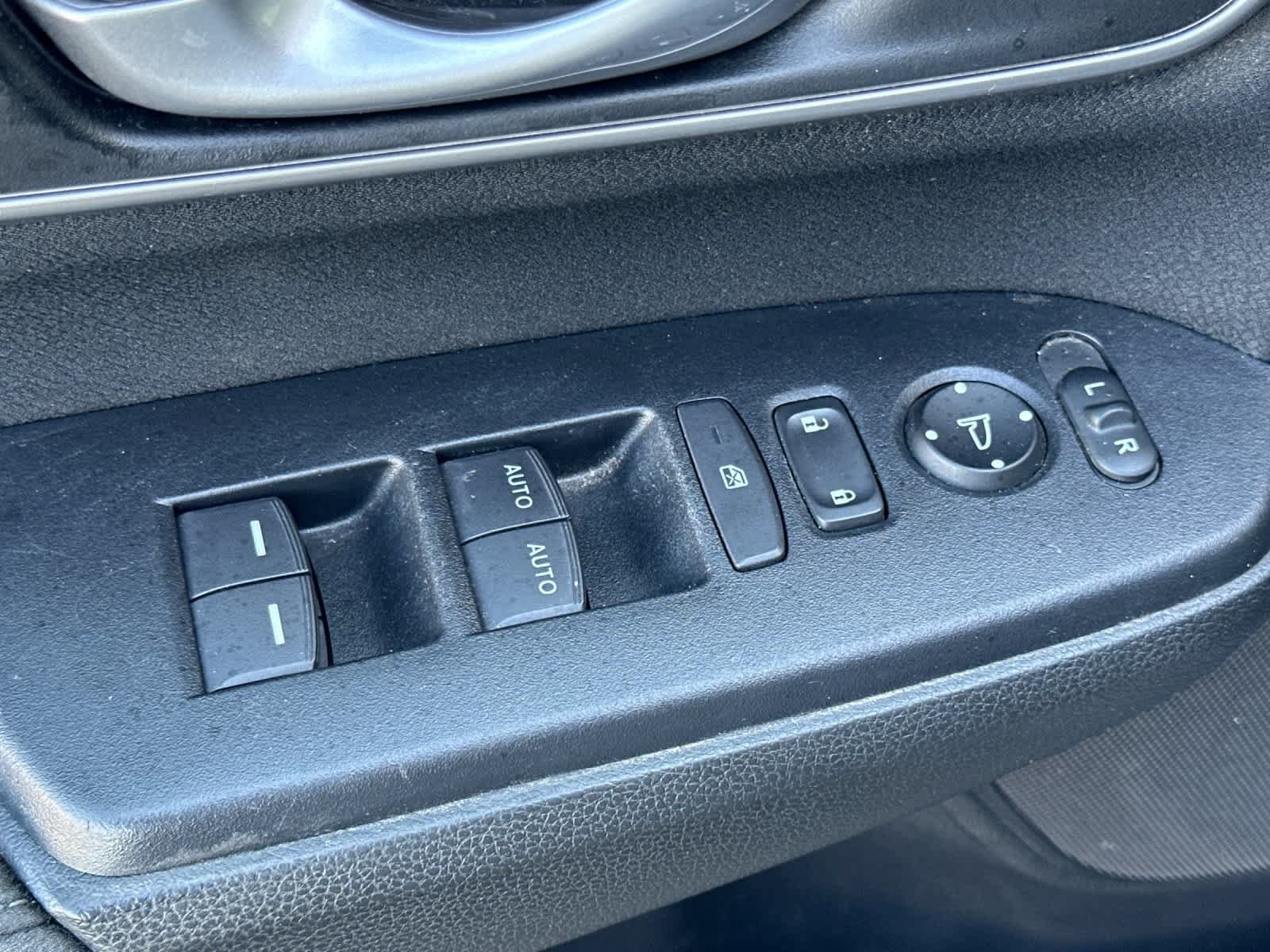 Used 2022 Honda CR-V EX image 14