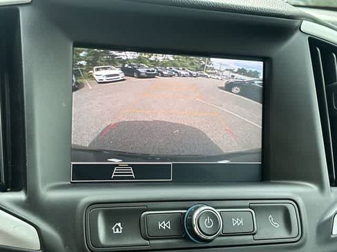 Used 2024 GMC Terrain SLE AWD/4WD image 13