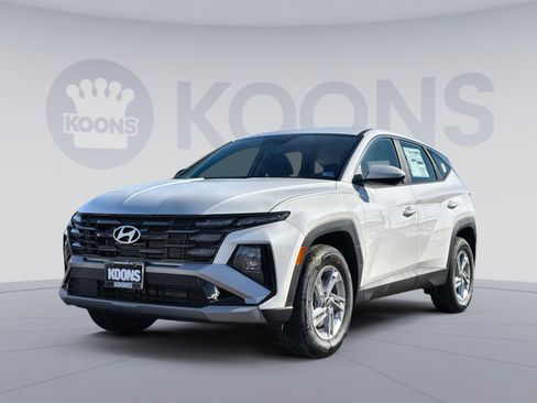 New 2026 Hyundai Tucson SE AWD/4WD image 1
