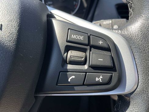 Used 2017 BMW X1 xDrive28i image 16