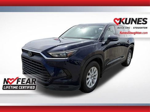 Used 2024 Toyota Grand Highlander AWD image 6