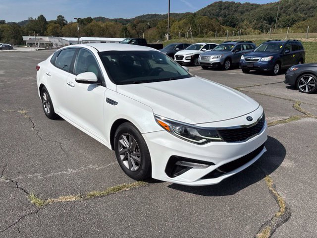 Used 2020 Kia Optima LX FWD image 2