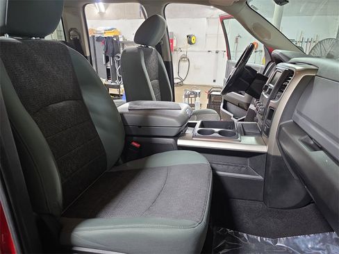 Used 2014 RAM 1500 Big Horn image 10