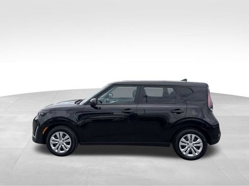 Certified 2025 Kia Soul LX FWD image 10