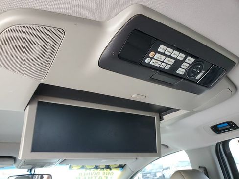 Used 2012 Honda Odyssey Touring Elite image 28