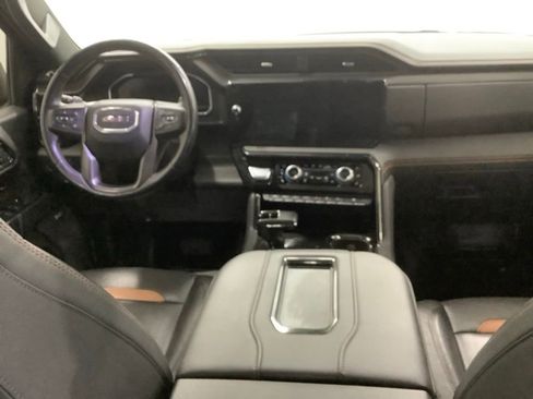 Used 2022 GMC Sierra 1500 AT4 w/ AT4 Premium Package AWD/4WD image 37