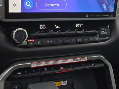 Used 2024 Toyota Tundra Platinum image 22