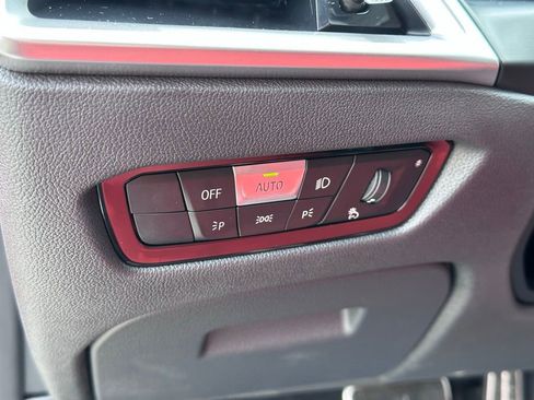 Used 2026 BMW M4 xDrive Competition w/ Executive Package AWD/4WD image 16