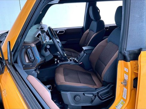 Used 2022 Ford Bronco Outer Banks image 18