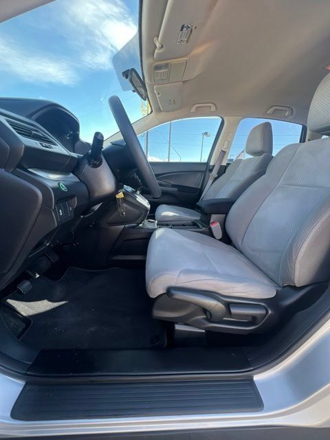 Used 2016 Honda CR-V LX image 24