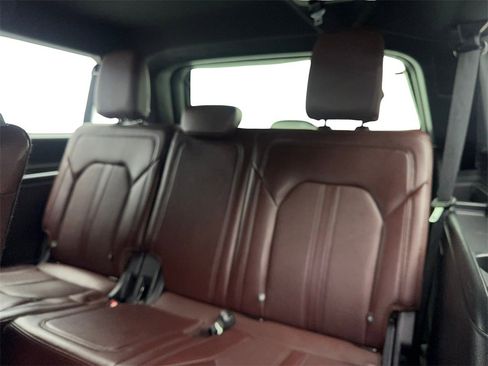 Used 2022 Ford Expedition Max Limited image 41
