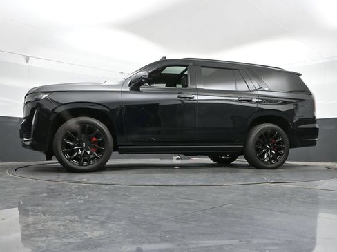 Used 2022 Cadillac Escalade Sport w/ Touring Package AWD/4WD image 47