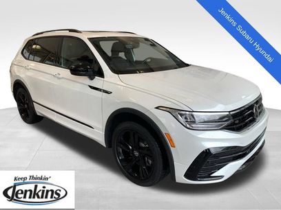 Used 2023 Volkswagen Tiguan SE R-Line