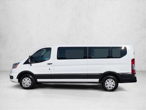 Used 2022 Ford Transit 350 XLT image 9