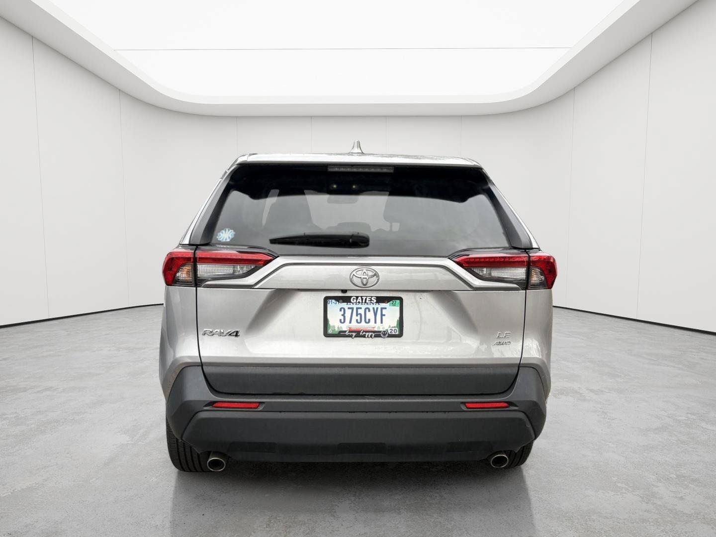 Used 2023 Toyota RAV4 LE AWD/4WD image 5