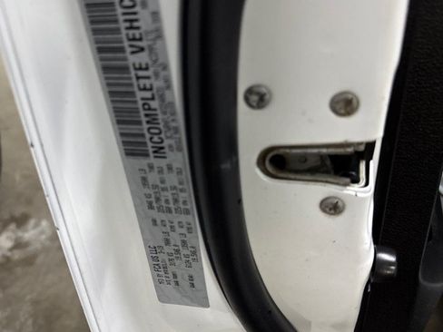 Used 2019 RAM 5500 4x4 Crew Cab image 45