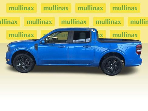 Used 2025 Ford Maverick Lobo image 11
