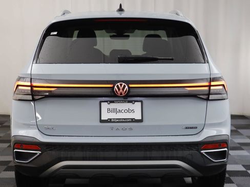 Used 2025 Volkswagen Taos SEL w/ Black Wheel Plus Package image 16