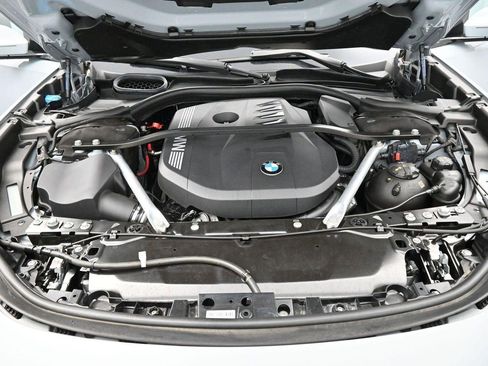 Used 2024 BMW 740i xDrive w/ Premium Package AWD/4WD image 43