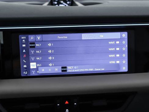 New 2026 Porsche Macan Electric image 22