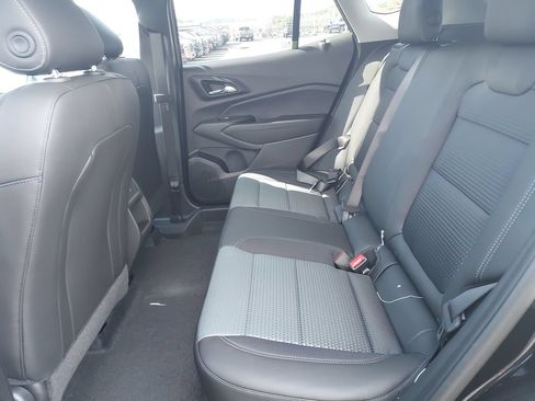 New 2026 Chevrolet Trax LT w/ LT Convenience Package FWD image 14