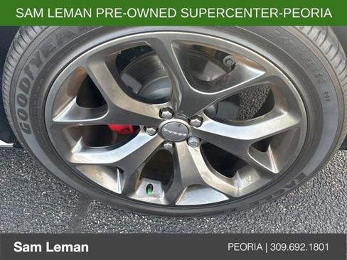 Used 2015 Dodge Challenger R/T Plus image 8