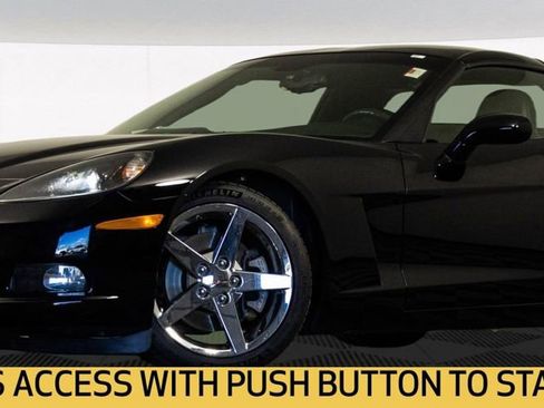 Used 2007 Chevrolet Corvette Coupe image 2