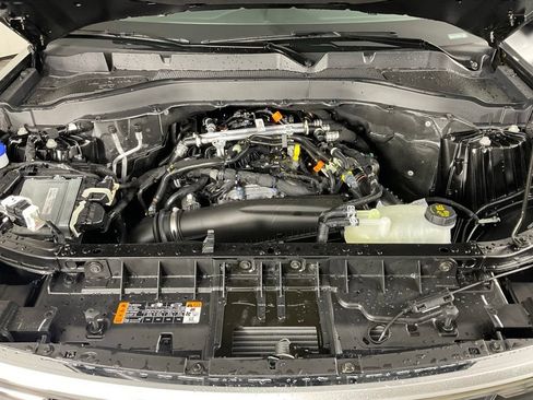 New 2026 Ford Explorer Active AWD/4WD image 9
