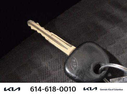 Used 2011 Kia Soul FWD image 34