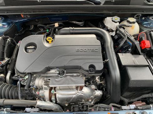 Used 2024 Chevrolet Malibu LT image 33