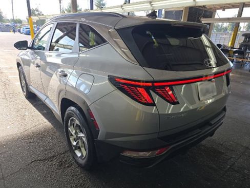 Used 2023 Hyundai Tucson SEL AWD/4WD image 2