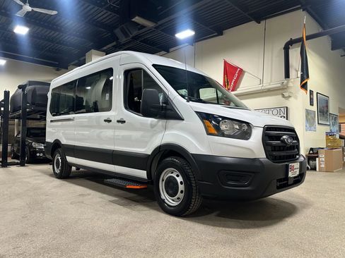 Used 2020 Ford Transit 150 Medium Roof image 7