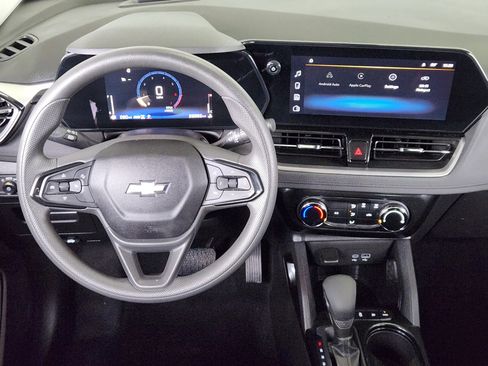Certified 2025 Chevrolet TrailBlazer LT AWD/4WD image 29