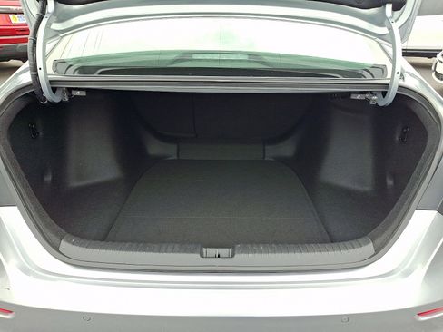 Certified 2025 Honda Accord Touring image 21