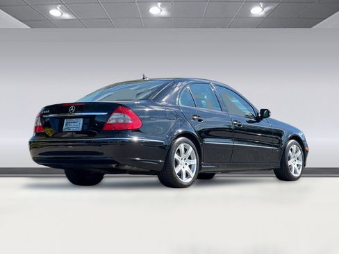 Used 2007 Mercedes-Benz E 350 Sedan image 9