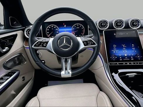 Certified 2023 Mercedes-Benz C 300 4MATIC Sedan image 11