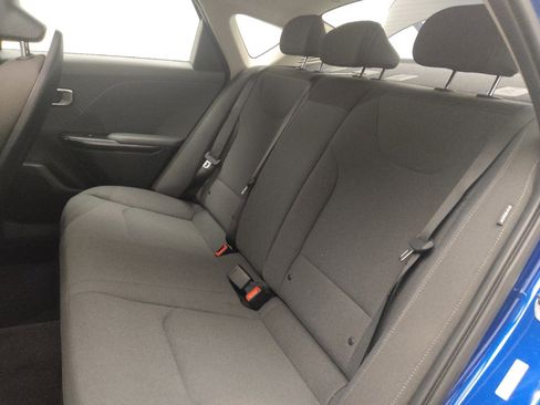 Used 2025 Kia K4 FWD image 18