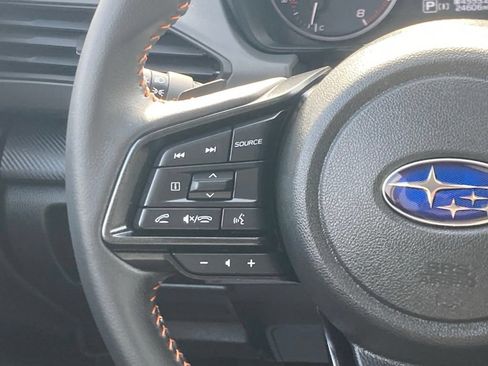 Used 2024 Subaru Crosstrek 2.5i Limited AWD/4WD image 10