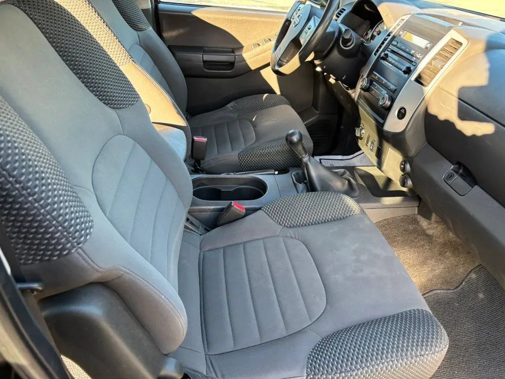 Used 2012 Nissan Xterra PRO-4X AWD/4WD image 15