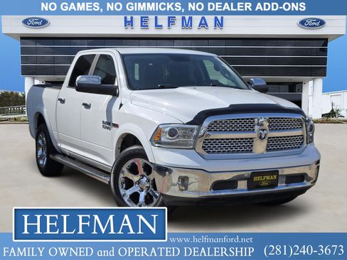 Used 2018 RAM 1500 Laramie AWD/4WD image 1