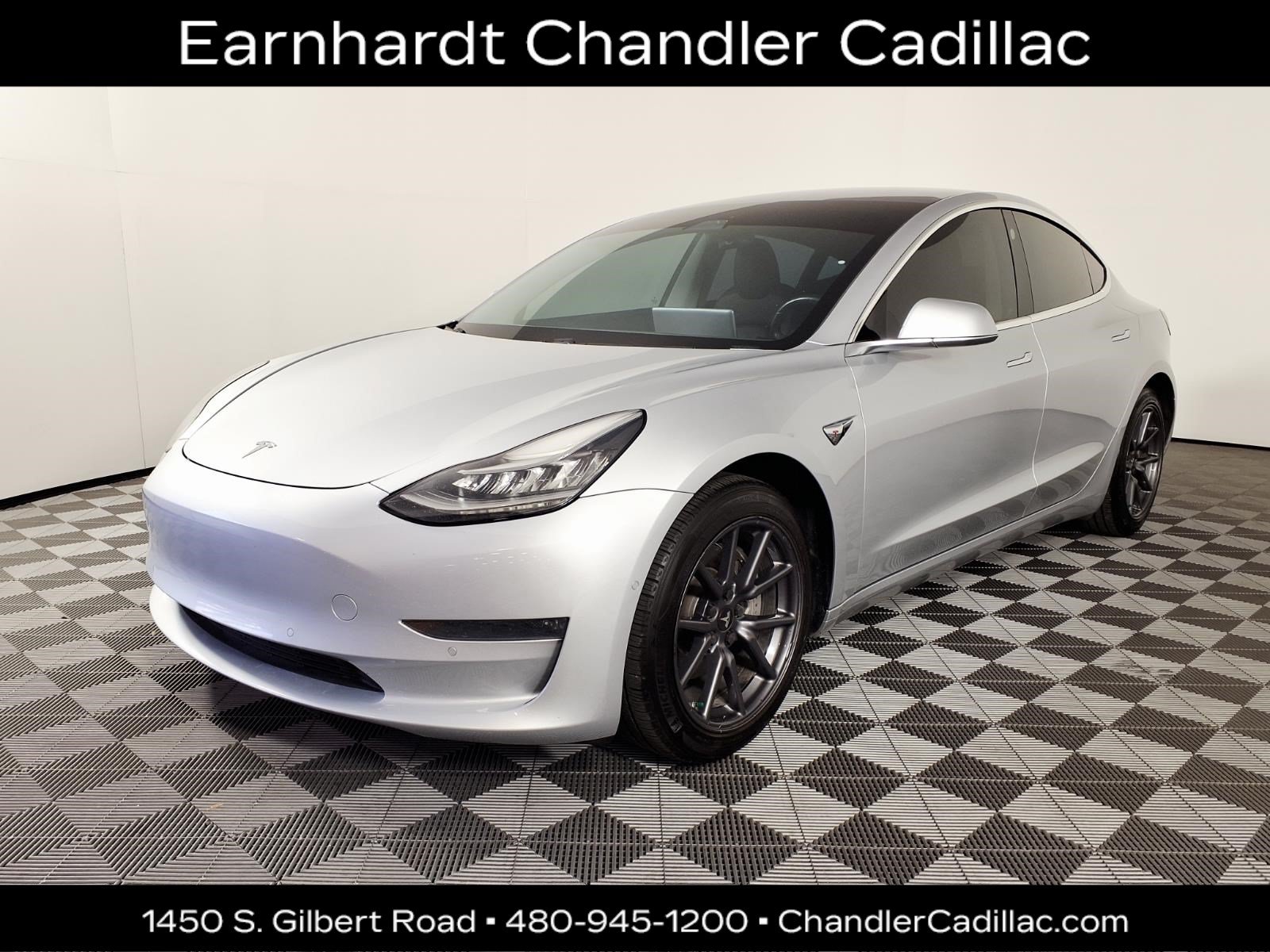 Used 2018 Tesla Model 3 RWD image 1