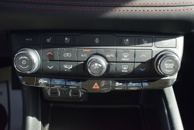 Used 2024 Dodge Durango GT AWD/4WD image 30