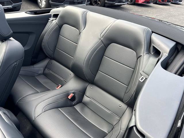 Used 2026 Ford Mustang Premium RWD image 30